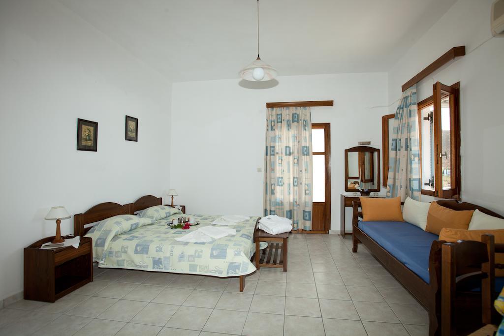Grikos Bay  Apolafsis Studios חדר תמונה